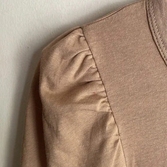 Tuckernuck Pomander Tan Vesty Long Puff Sleeve Crewneck Top - Picture 7 of 16